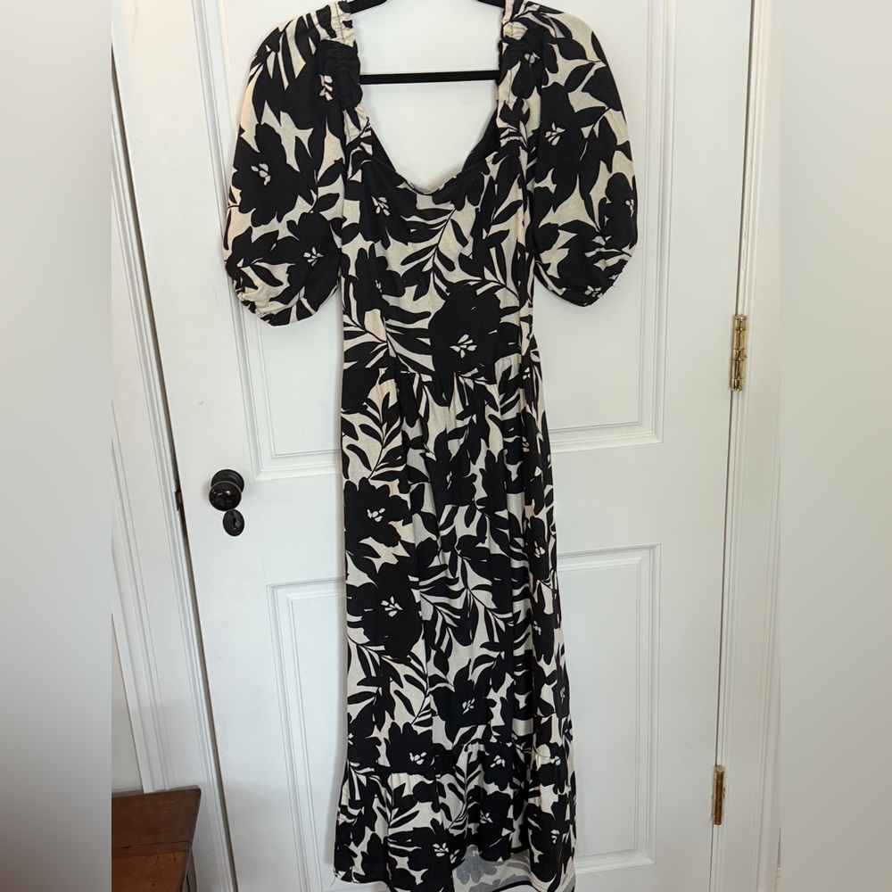 Who What Wear for Target Dress, Black and cream flower/leaf print, Medium